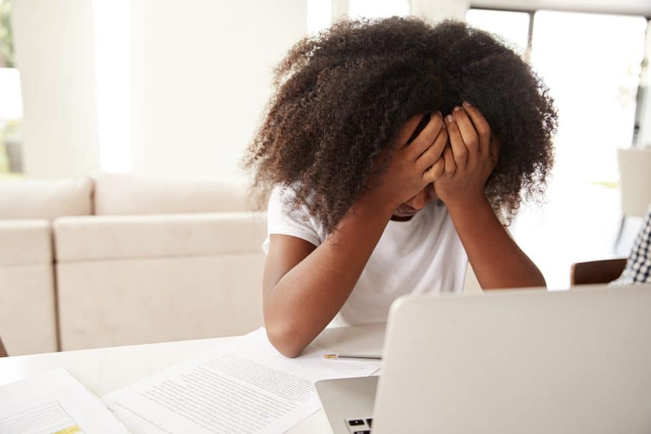 https://cdn.gabb.com/wp-content/uploads/2022/02/little-girl-being-cyberbullied-950x633.jpeg